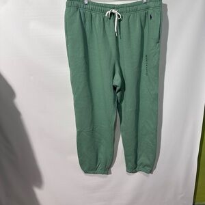 Sold) Ralph Lauren women’s Green Joggers with Elastic Waistband and Relaxed Fit